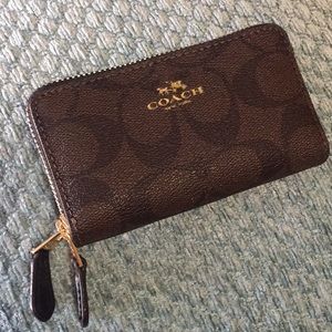 Coach Double Zip Wallet